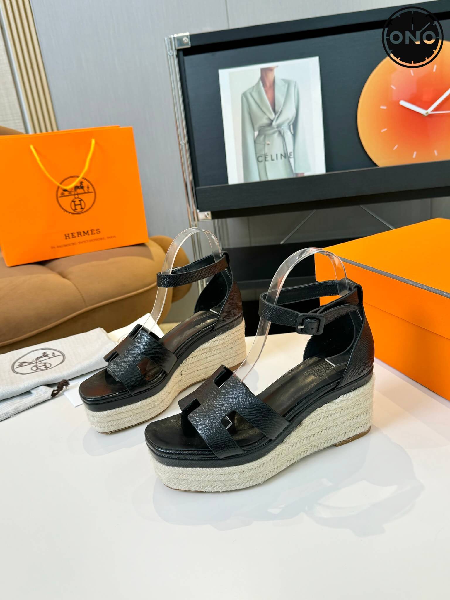 Hermes-Slippers_87_2.jpg