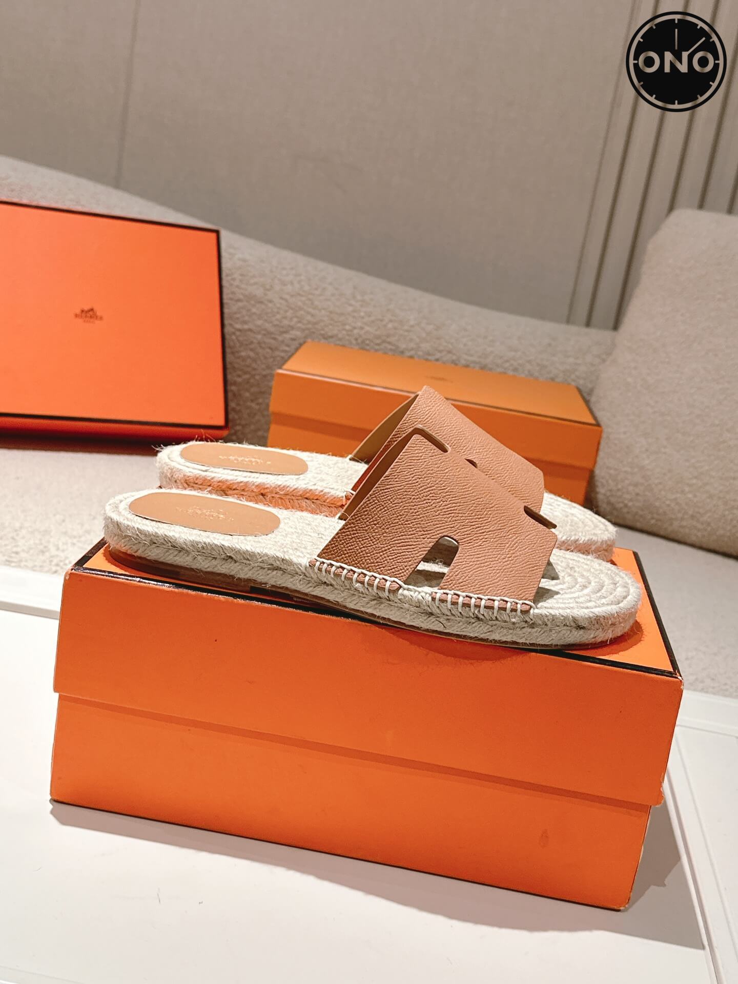 Hermes-Slippers_53_2.jpg