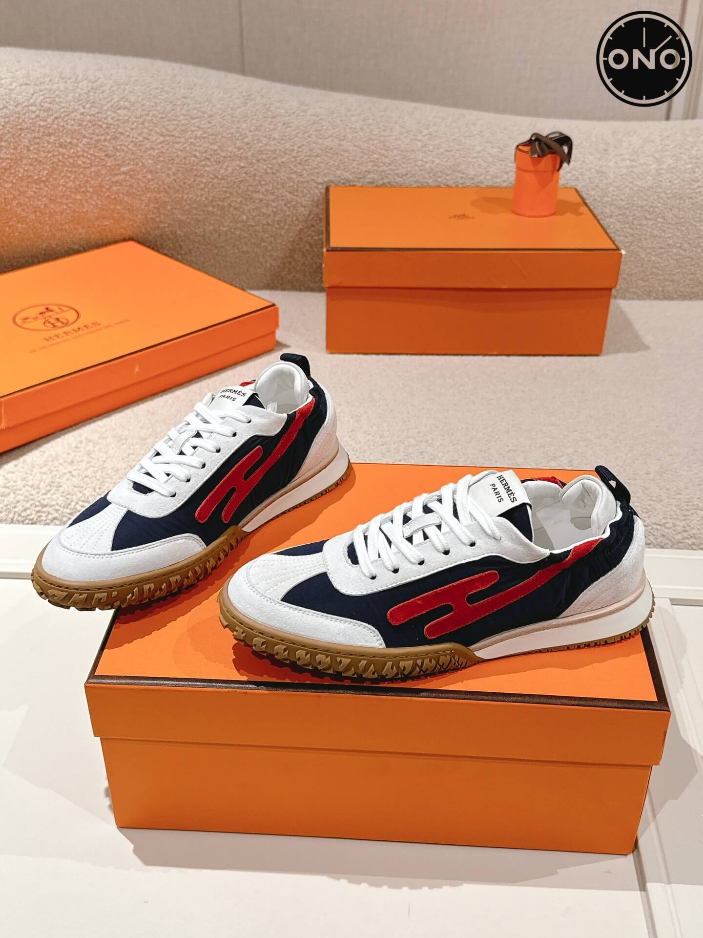 Hermes_237_2.jpg