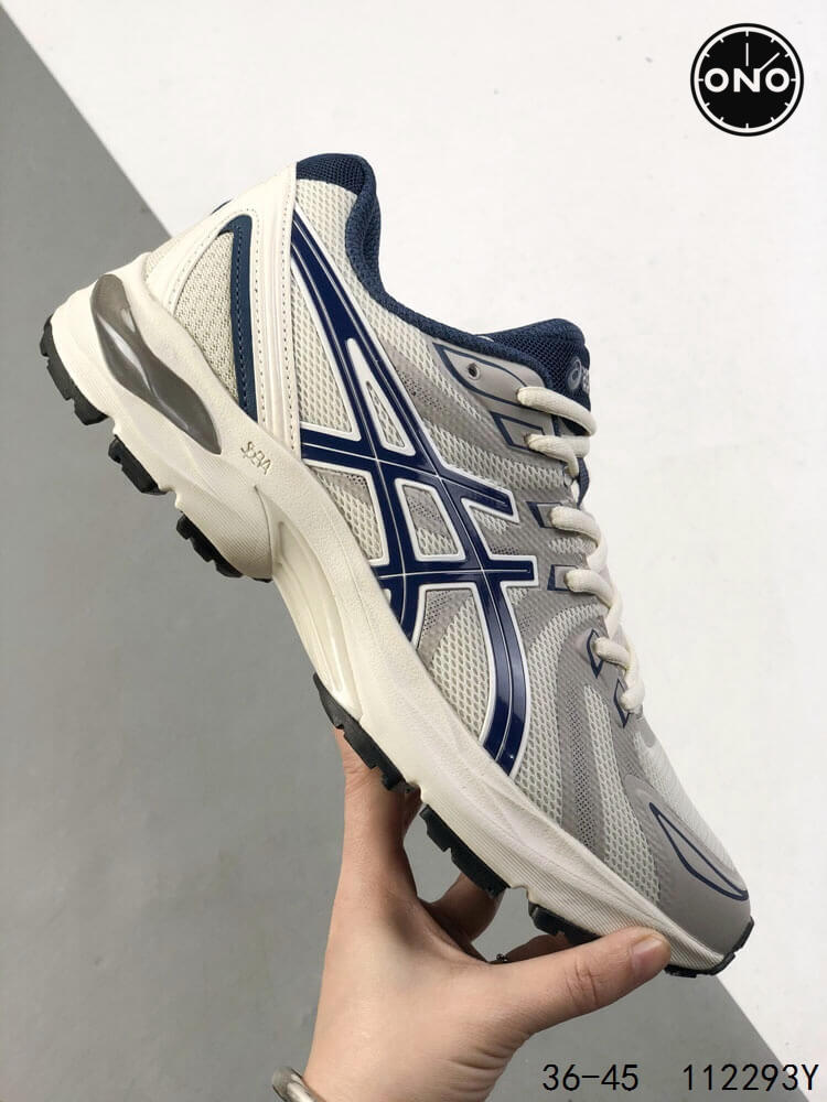 Asics_22_7.jpg