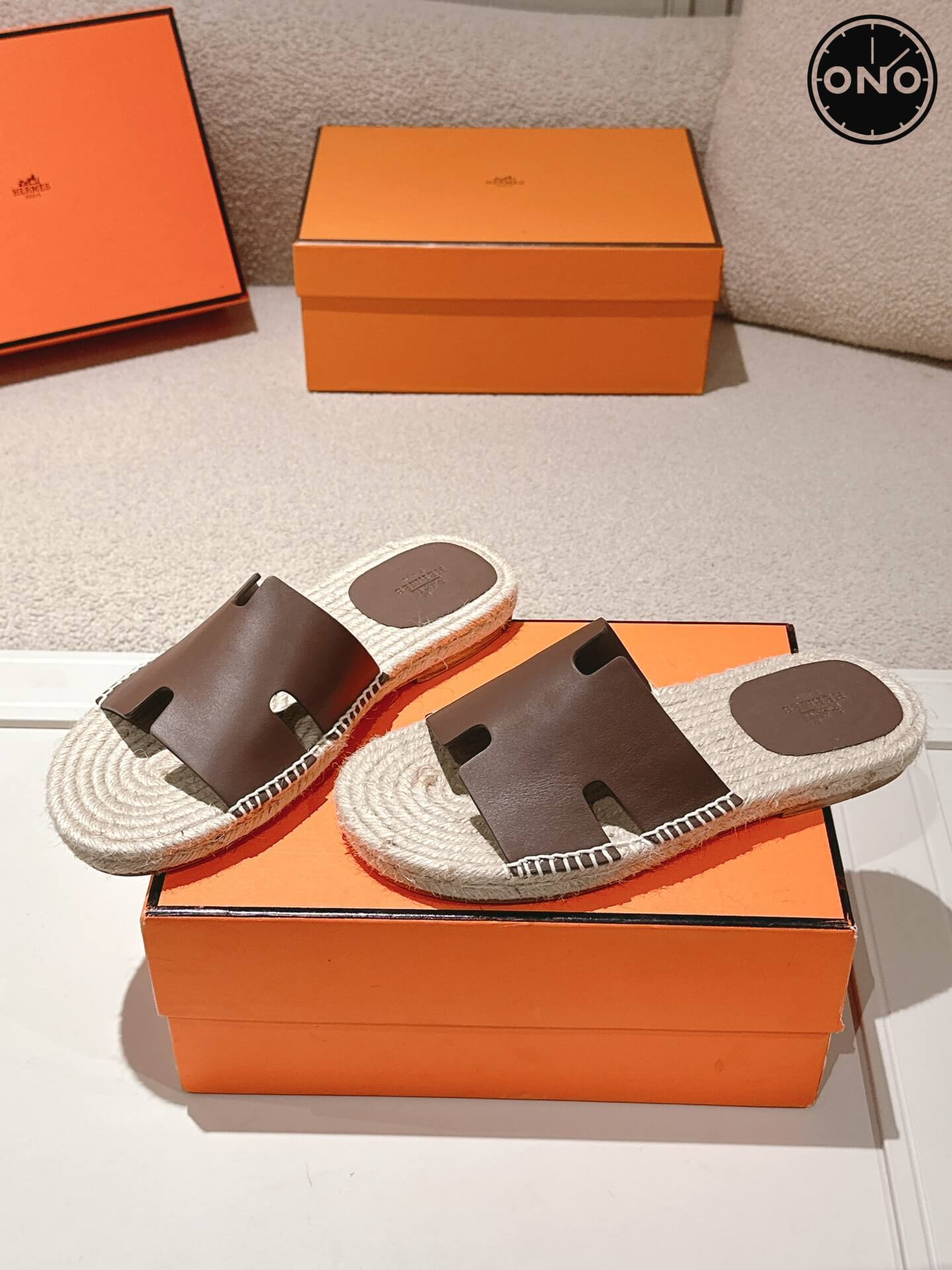 Hermes-Slippers_47_4.jpg