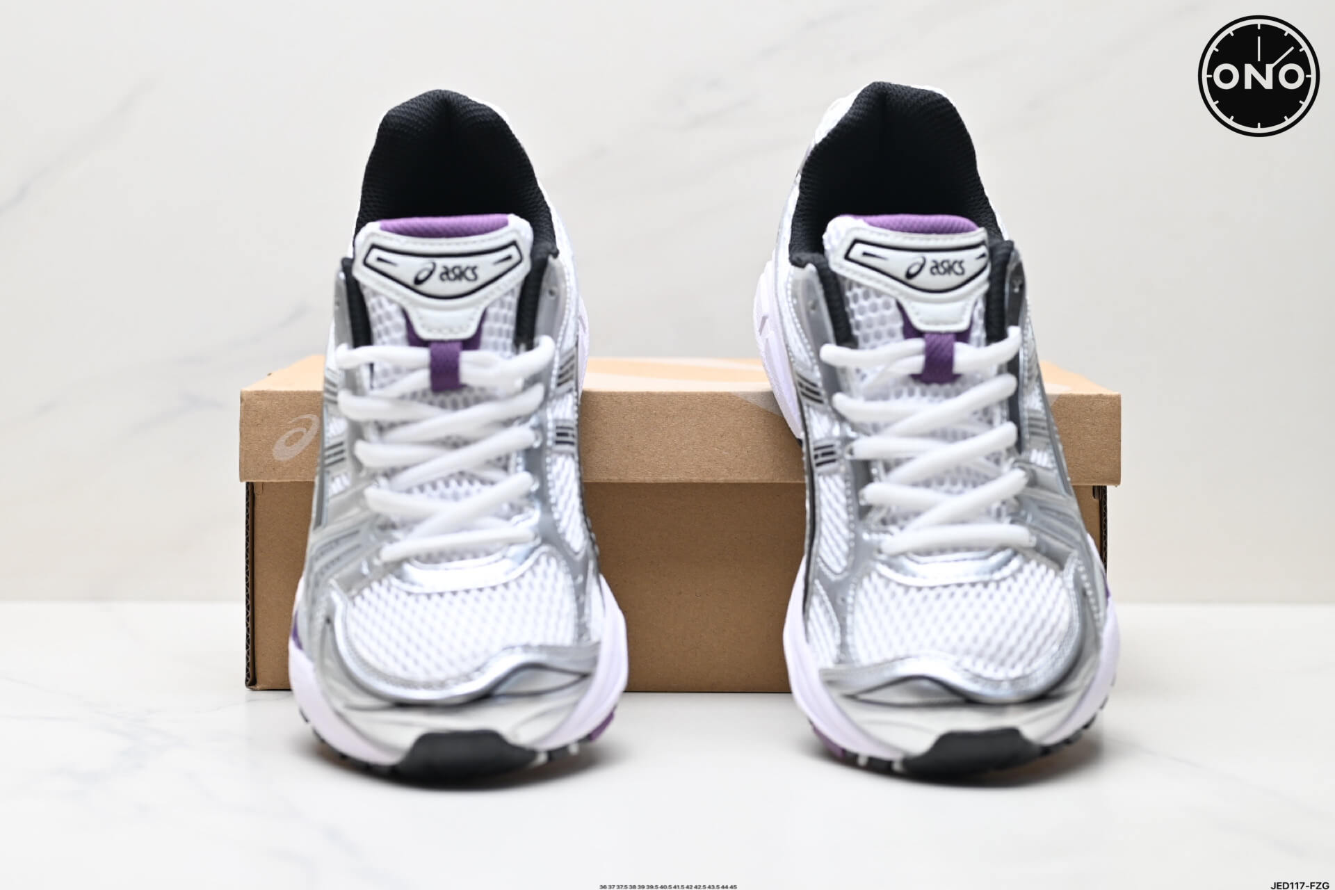 Asics_41_7.jpg