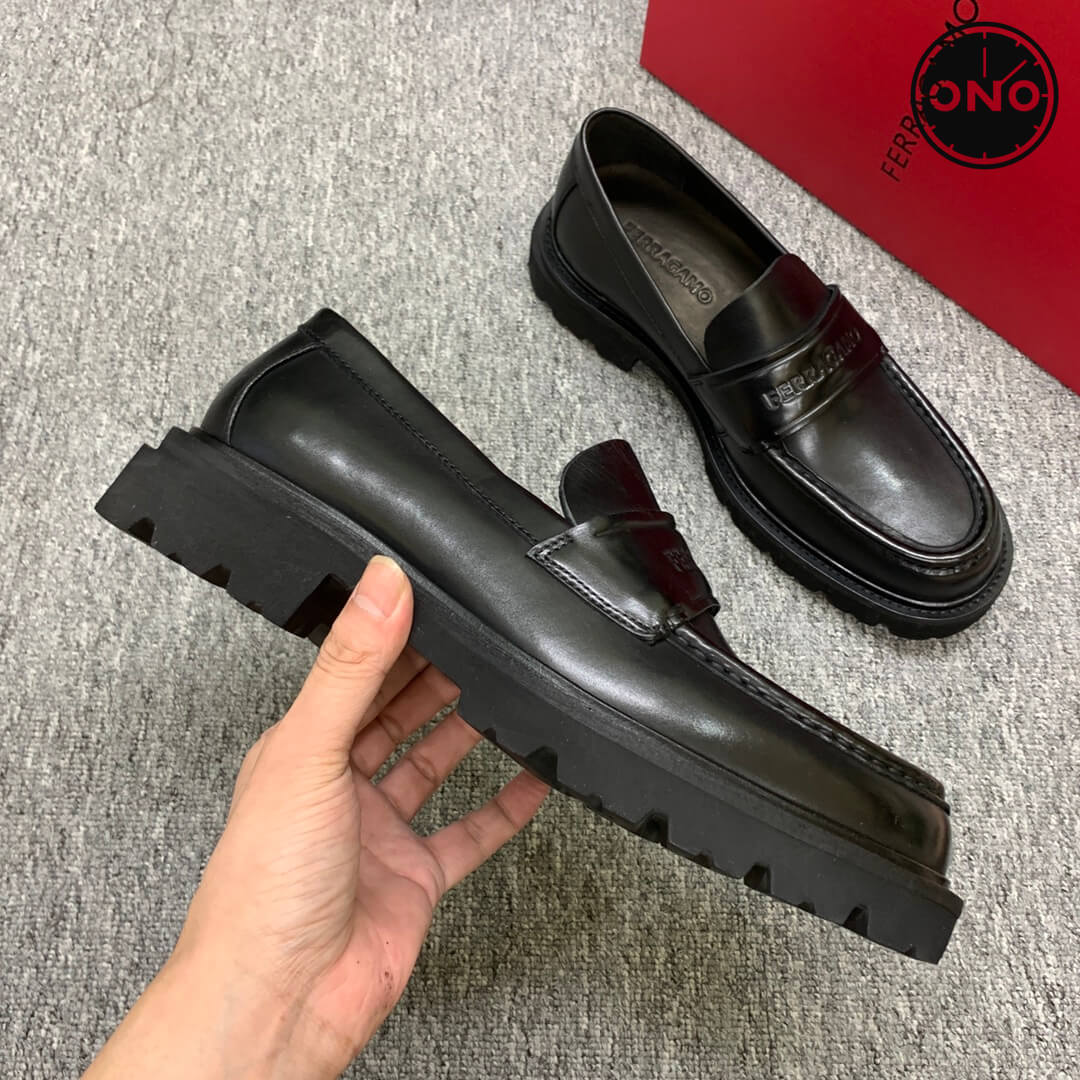 Ferragamo_57_5.jpg