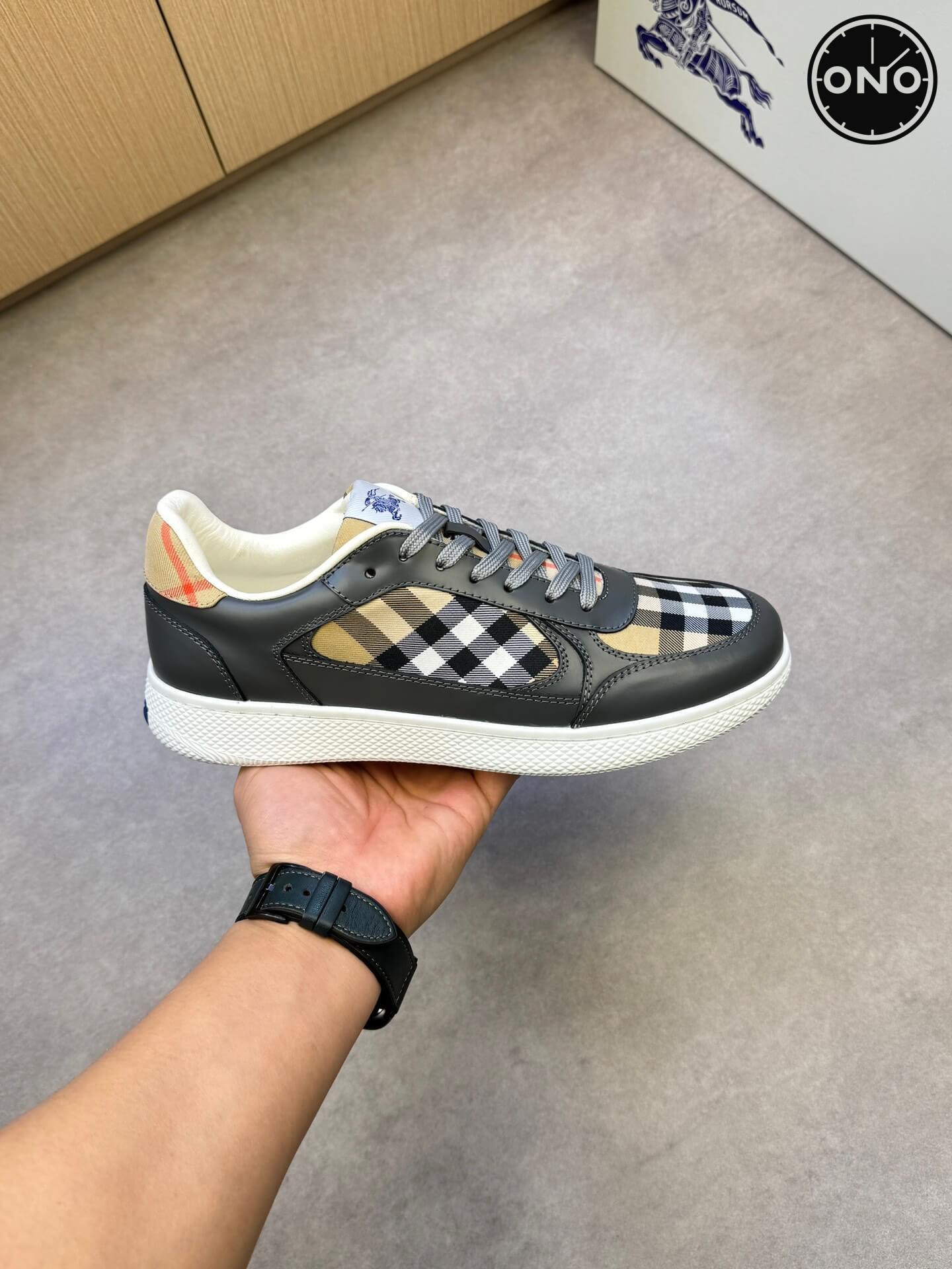 Burberry_11_6.jpg