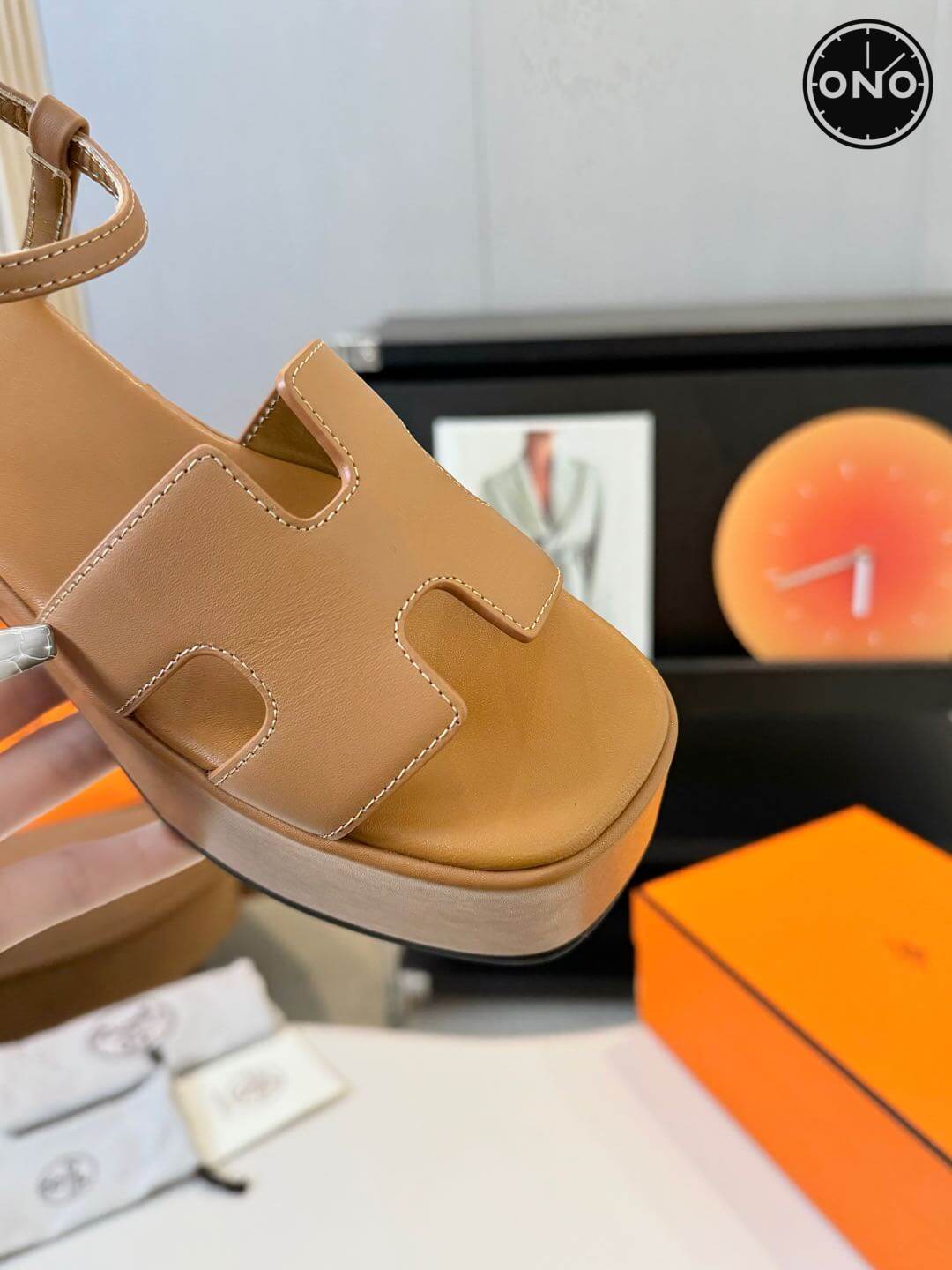 Hermes-Slippers_79_5.jpg