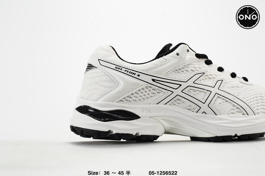 Asics_64_7.jpg