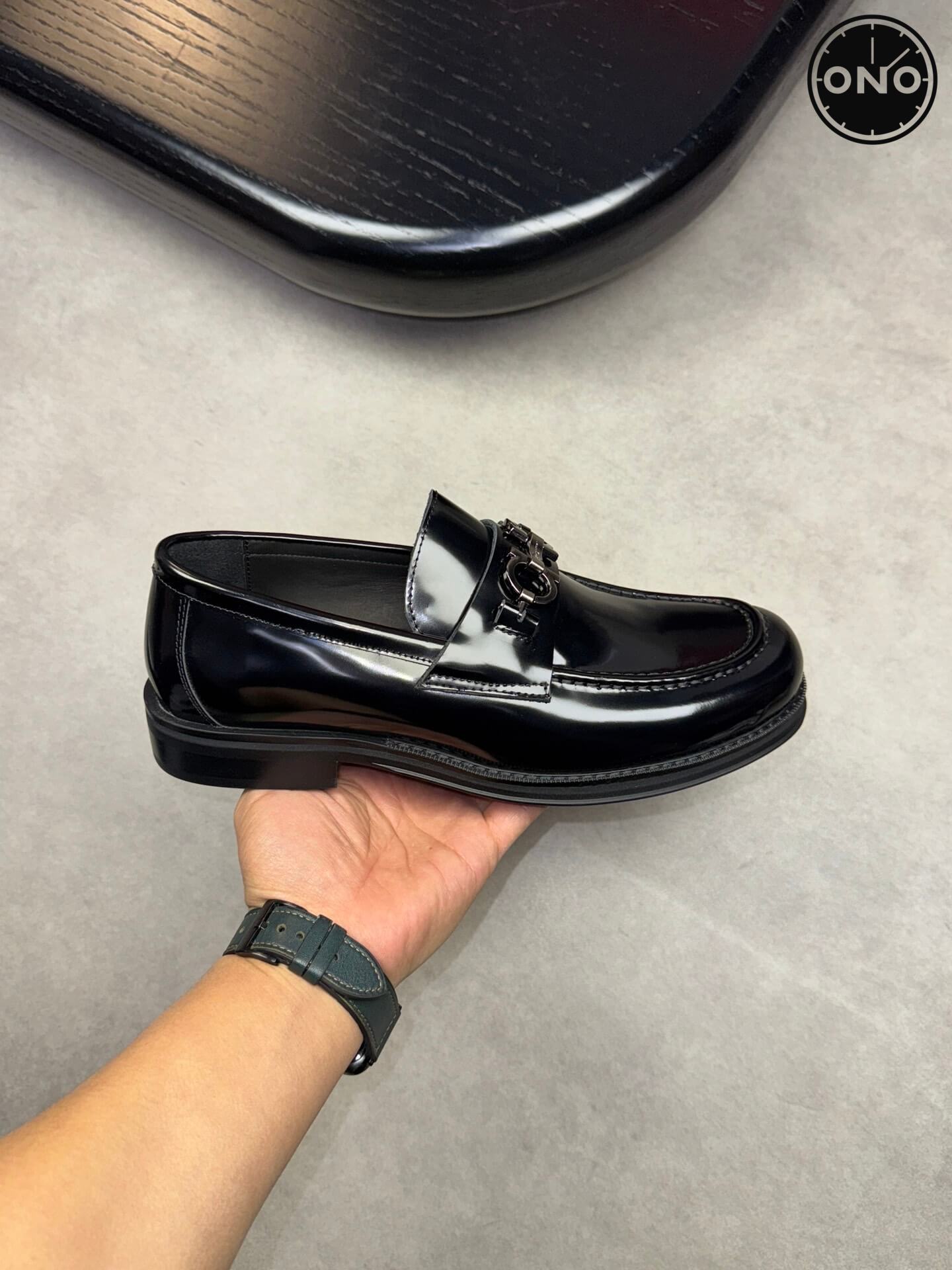 Ferragamo_16_7.jpg