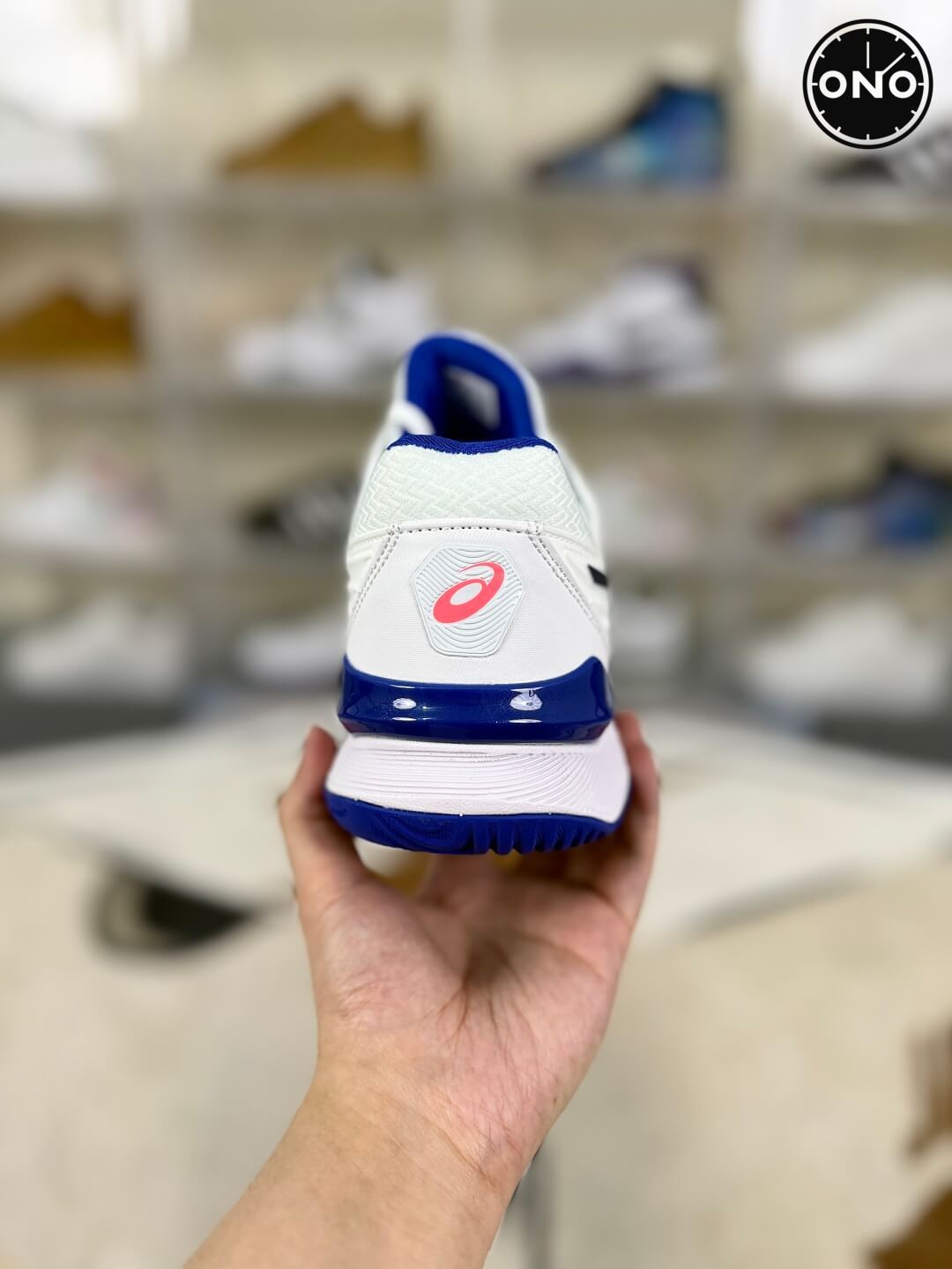 Asics_70_3.jpg