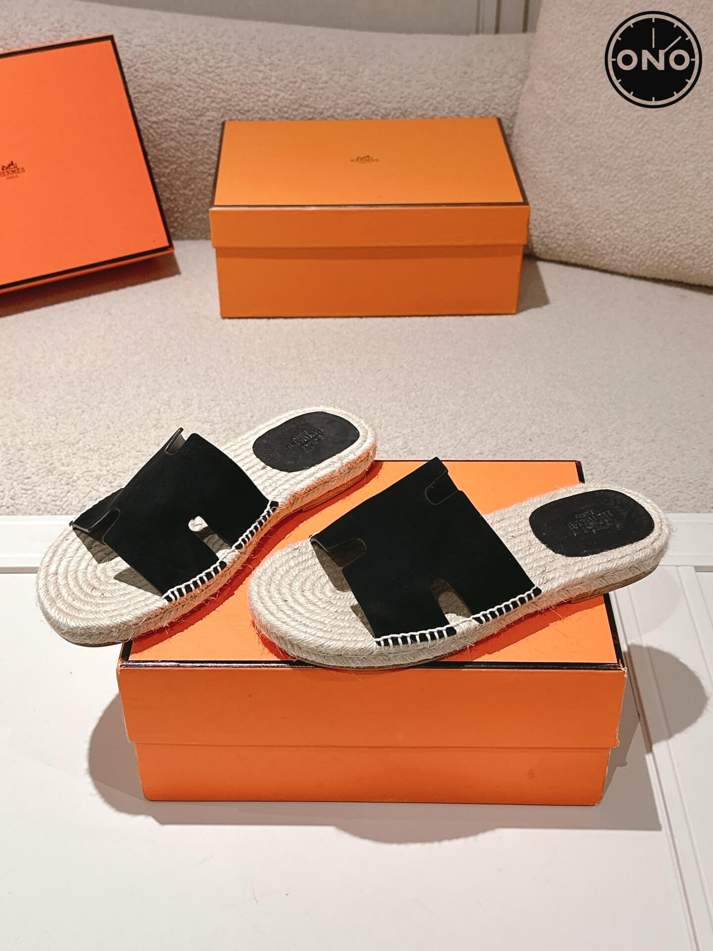 Hermes-Slippers_39_4.jpg