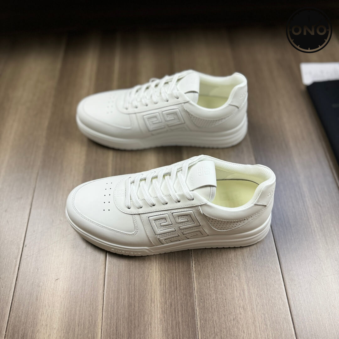 Givenchy_92_3.jpg