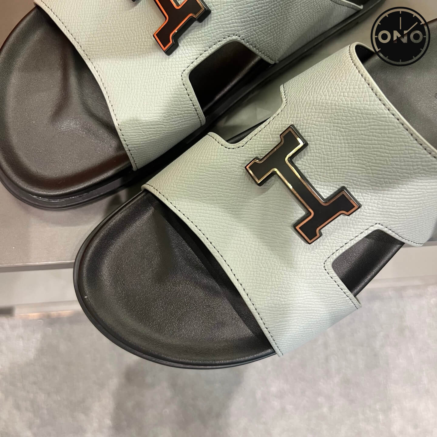 Hermes-Slippers_64_5.jpg
