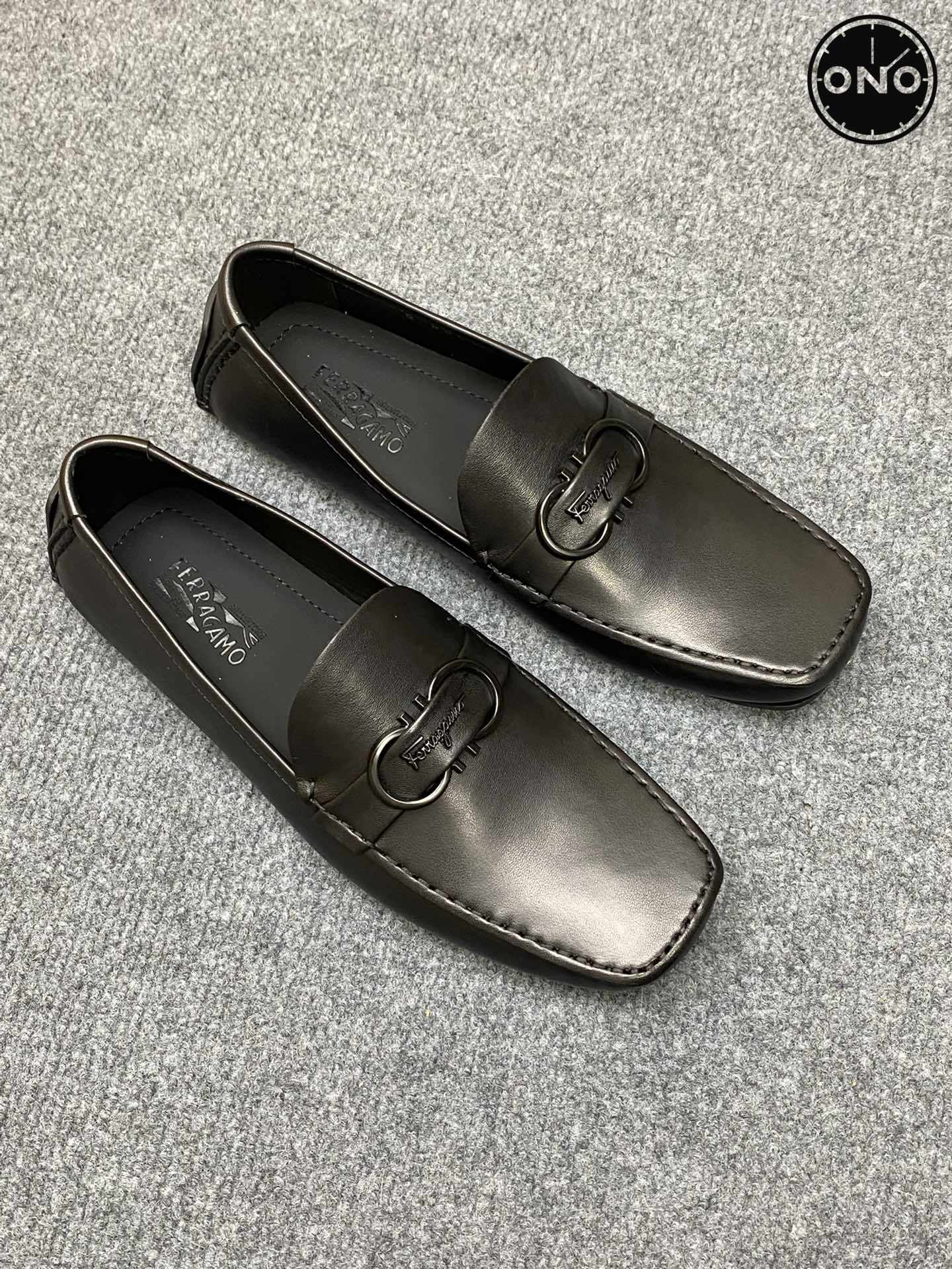 Ferragamo_5_5.jpg