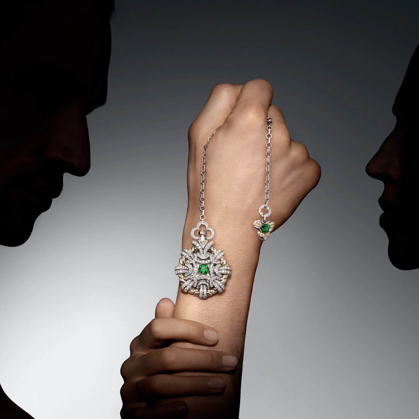 Louis Vuitton 路易威登 Phenomenal 沙弗莱石怀表(图6)