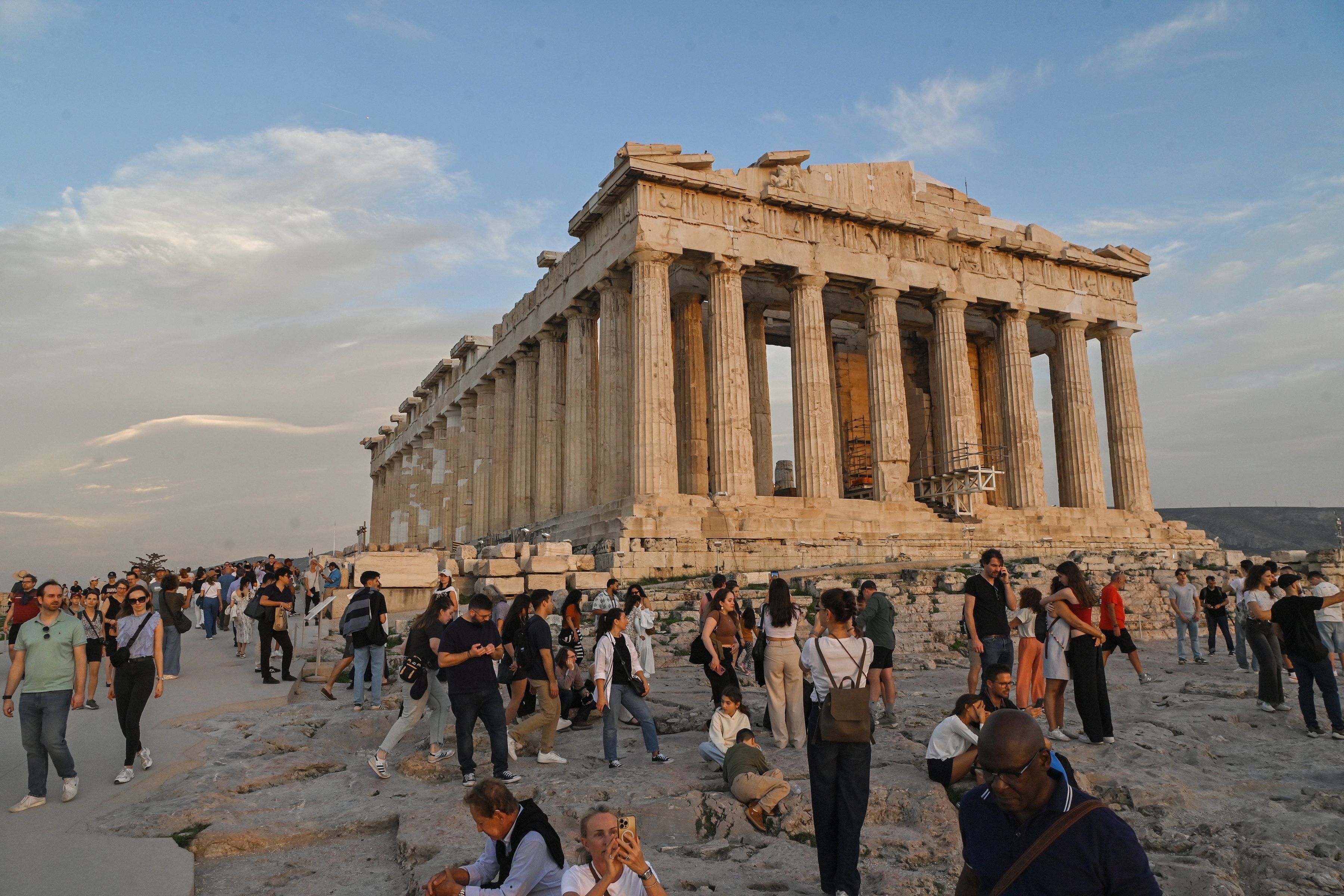 帕特农神庙全貌展现