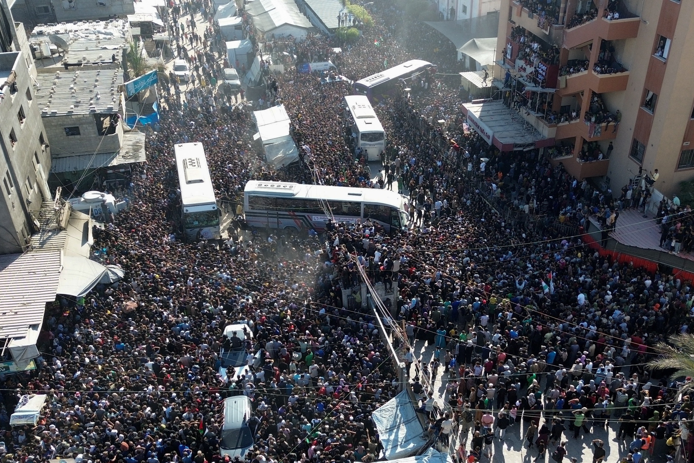 获释巴勒斯坦人返回加沙