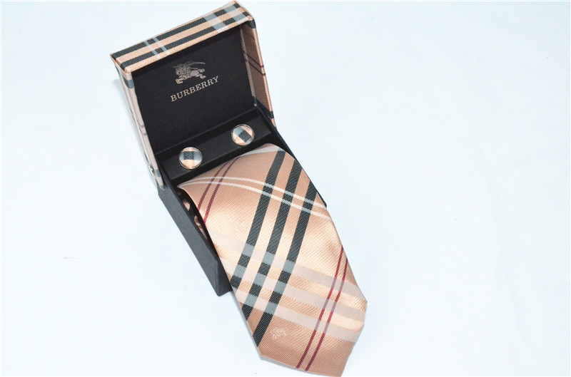 Burberry men's luxury neckwear Tie A10 Burberry men's luxury neckwear Tie A10