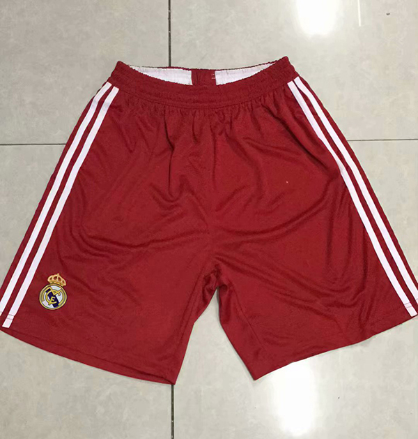 20-21-real-madrid-goalie-red-football-shorts-442.jpg
