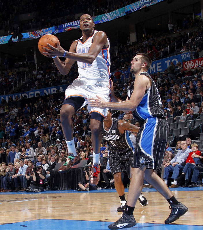 发采购运动鞋-2012新款 品耐克篮球鞋杜兰特K