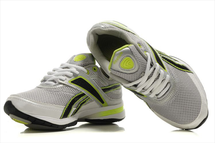 Кроссовки Reebok 1010 Easytone [13 Женщина Весна 2010 Сетка Кроссовки Reebok 1010 Easytone [13 Reebok / Reebok Весна 2010 Сетка Воздушная подушка Воздухопроницаемые, Лёгкость, Износостойкая, Амортизация Нескользящая резина Женщина Беговая дорожка