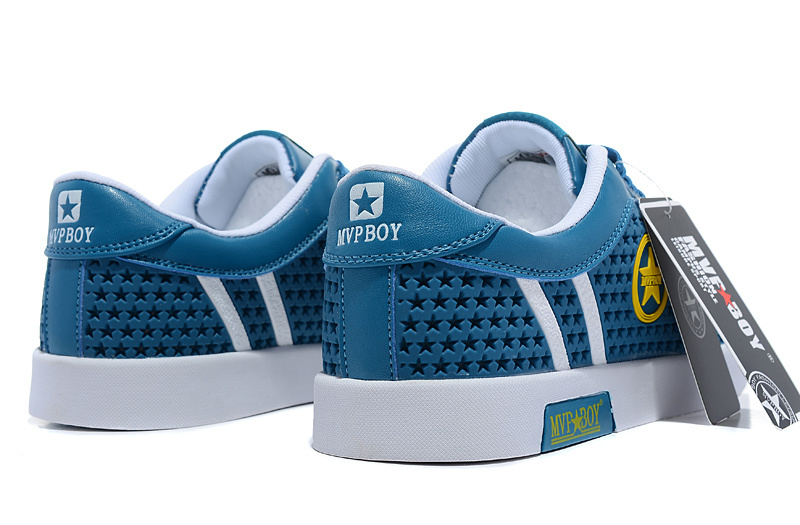 批发采购板鞋、帆布鞋-美国匡威监制 防伪查询