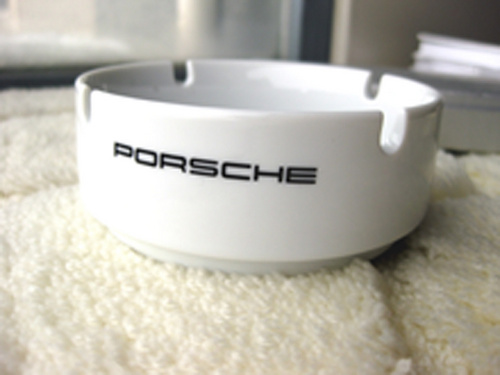 Модель машины Porsche Porsche Porsche Пепельницы бутик бутик Модель машины Porsche Porsche Porsche Пепельницы бутик бутик