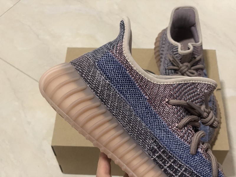 巴斯夫原厂 adidas yeezy 350 boost v2 "yecher 棕蓝 货号:h02795