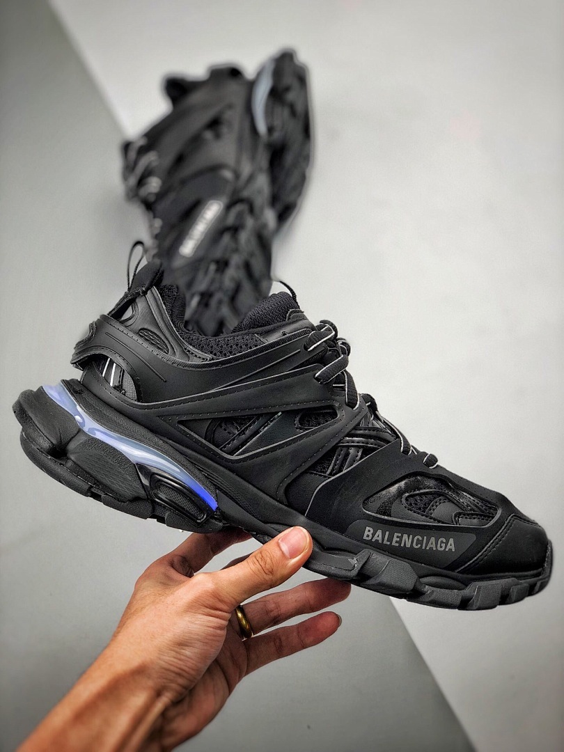 巴黎世家 彩灯 balenciaga track trainer #霓虹变色灯光 巴黎世家