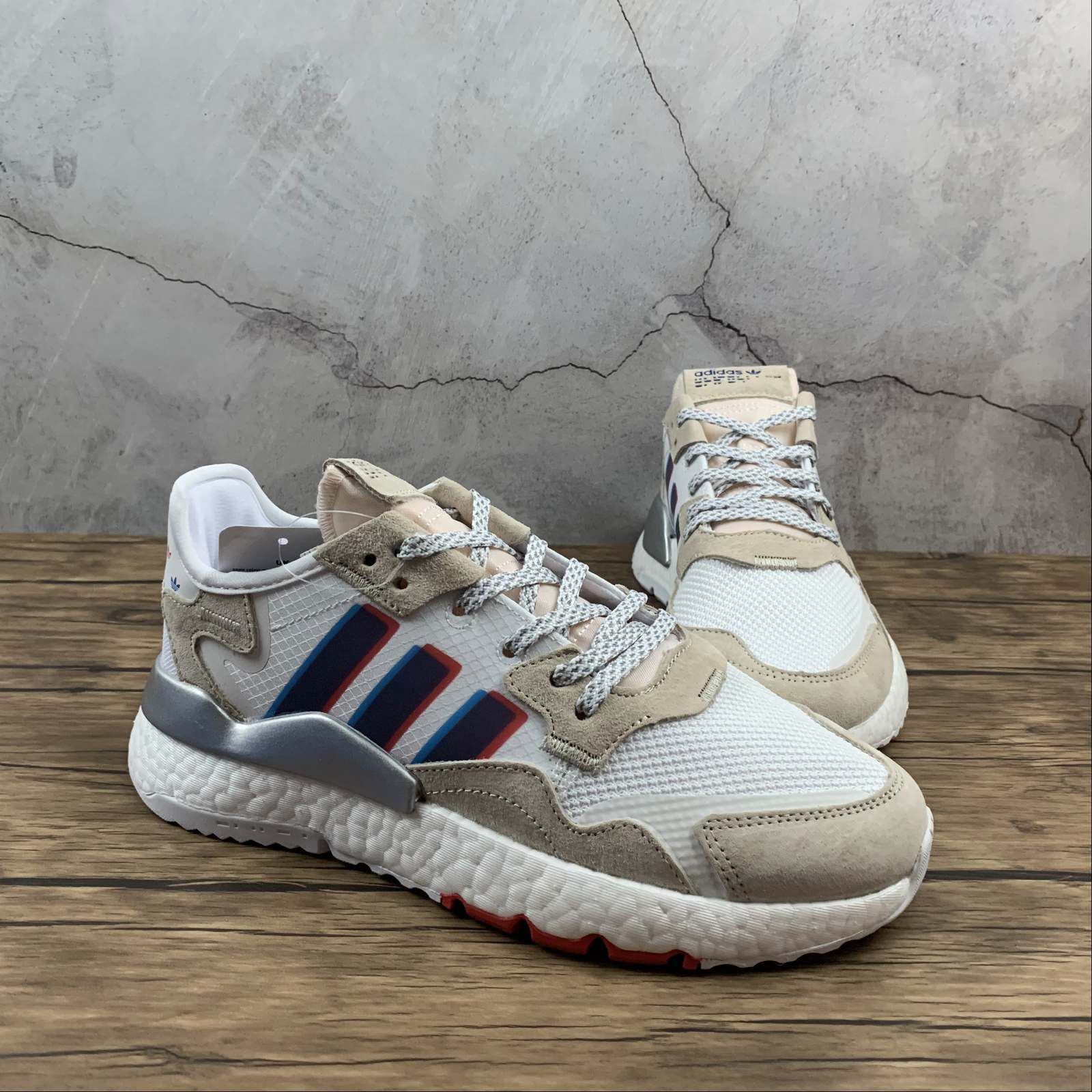 真爆adidas nite jogger 爆米花跑步鞋 夜行者 fv1338 尺码 36-45