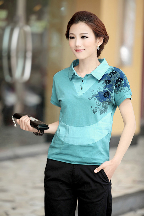 2013夏装新款爆款女装 时尚修身休闲绣花印花短袖t恤 棉质女t上衣