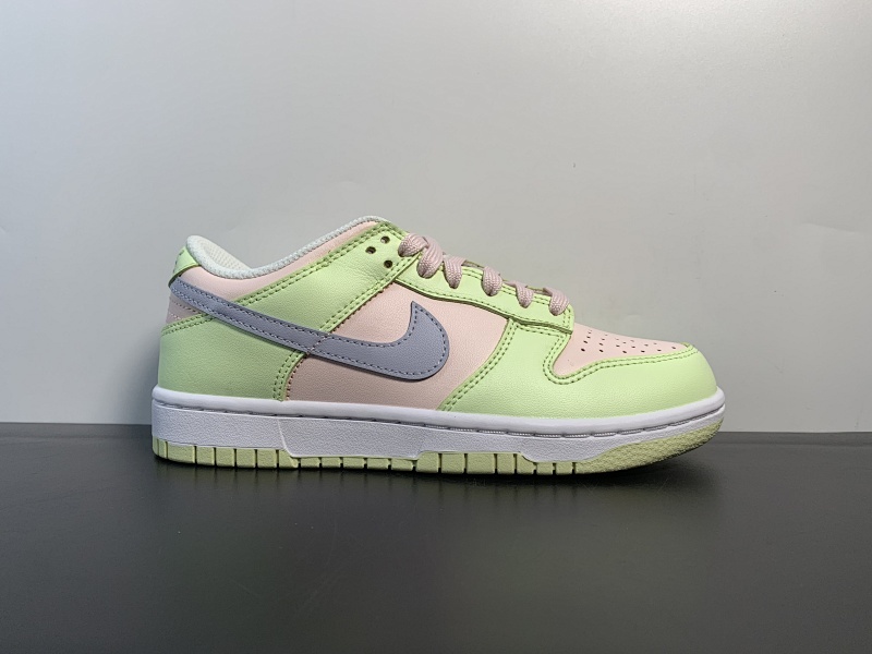 DUNK低帮 绿粉色 Nike Dunk Low “Light Soft Pink”货号：DD1503 600Size：36-46（带半码）