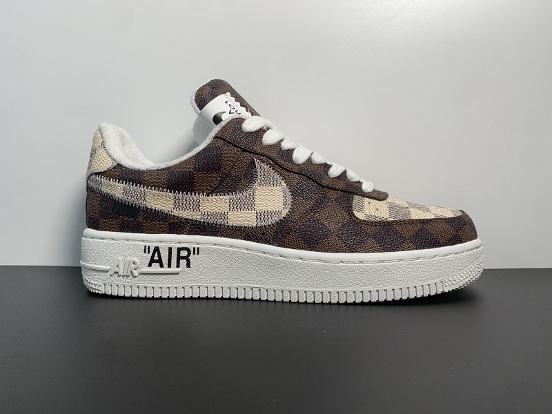 大厂出品 L家 x NK Air Force 1 Low 棋盘格  尺码：36 36.5 37.5 38 38.5 39 40 40.5 41 42 42.5 43 44 44.5 45 46 47.