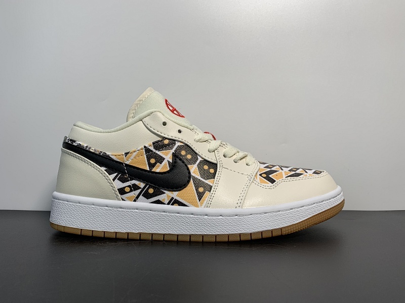 【BA20BA】Air Jordan 1 Low AJ1 乔丹1代低帮篮球鞋/米白涂鸦  鸳鸯尺码：36～46货号：CJ4152-101