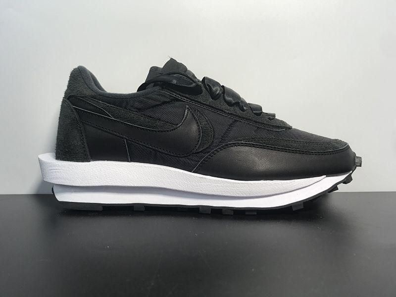 【CD50BA】SACAI Waffle Daybreak 解构走秀款  黑白配色 BV0073 001 货号 100% 原纸板原楦头 一切工艺流程按照原厂 市面唯一正确鞋舌位置 ^_^市面唯一正确双