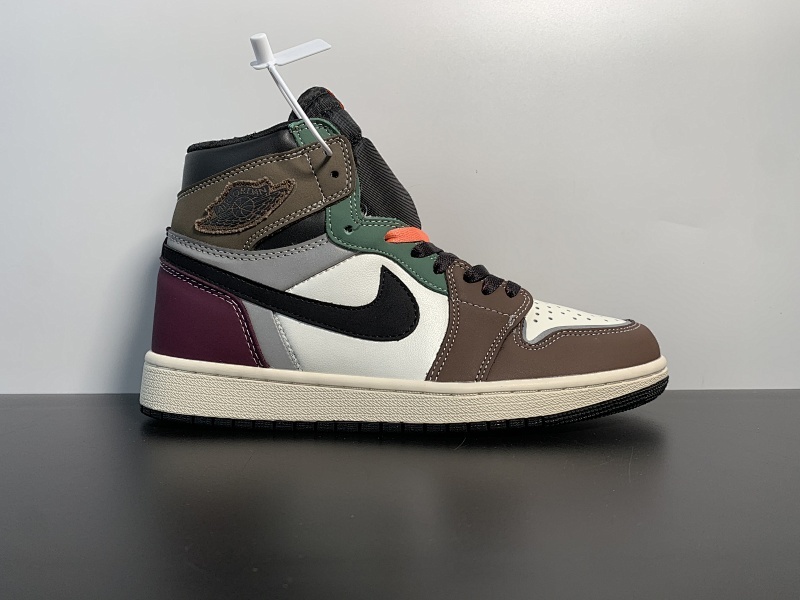红棕拼接 乔丹1代篮球鞋 DH3097-001 Air Jordan 1 High OG Hand Crafted