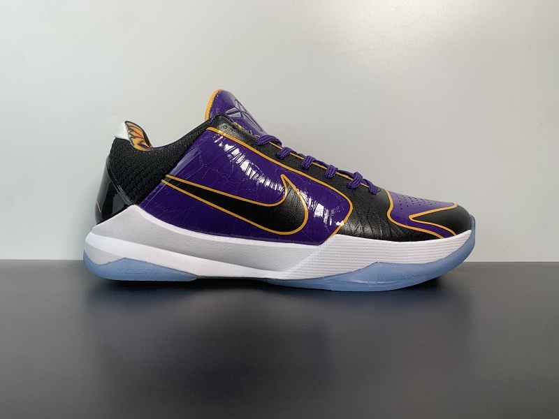 NK ZOOM KOBE 5 Protro "Lakers"科比五代 湖人 #Zoom Turbo气垫➕后掌EVA缓震 实战配置直接拉满 #原楦纸板开发 鞋身流线型、后跟塑形，区分土肥圆 #原档数据3
