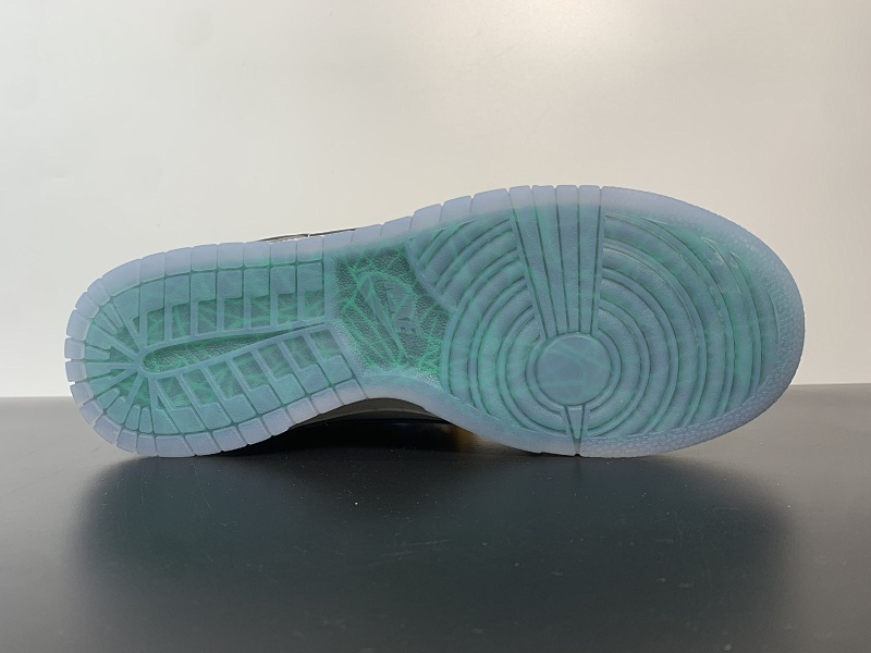 Nike Dunk Low Retro"University Blue"灰蓝黄” 货号：DR6187-001 尺码：36-47.5