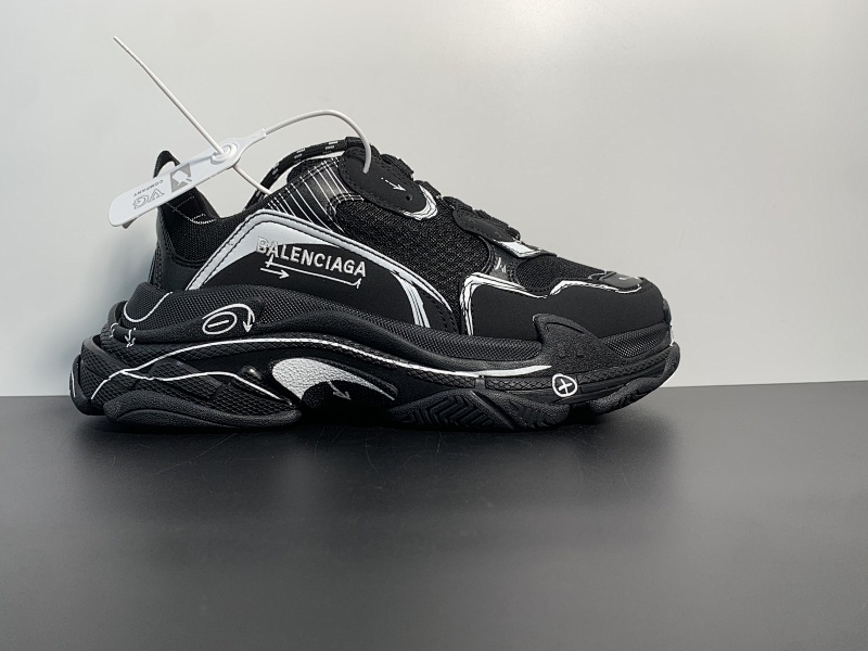 Balenciaga 巴黎世家1.0做旧老爹鞋，黑色 尺码35-46