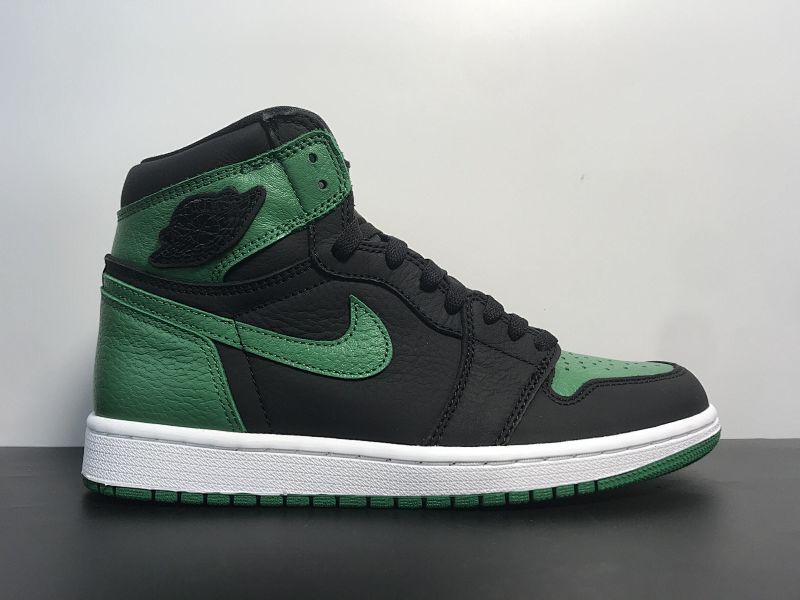【DA50BA】乔1高帮系列VG版本 乔丹AJ1 黑绿Air Jordan 1 “ Pine Green”经典复古的黑绿 AJ1 高帮休闲运动板鞋  555088-030  36-46