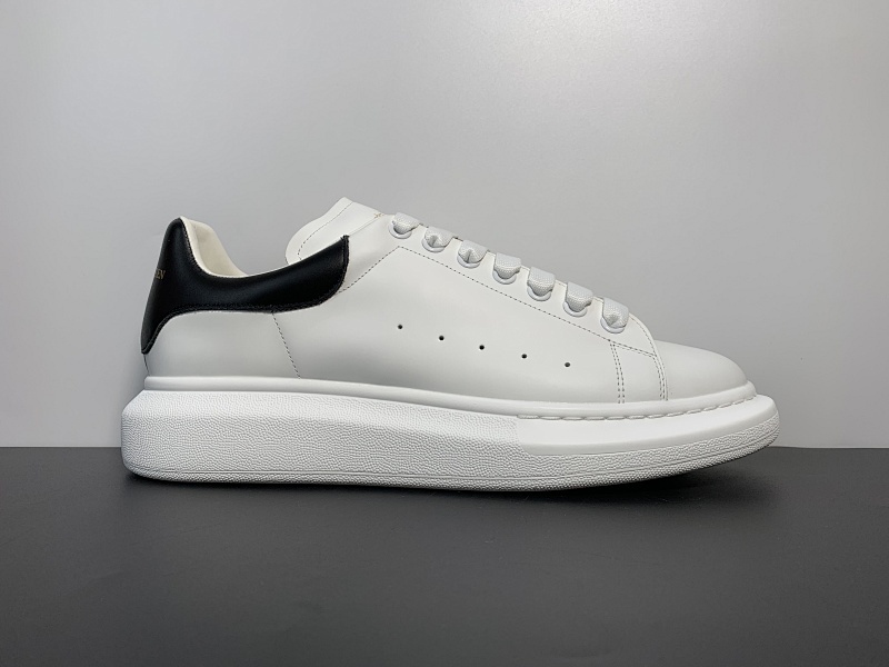 【广州K厂：麦昆】 黑皮尾 Alexander McQUEEN，尺码：35-45.无半码， 最顶级版本