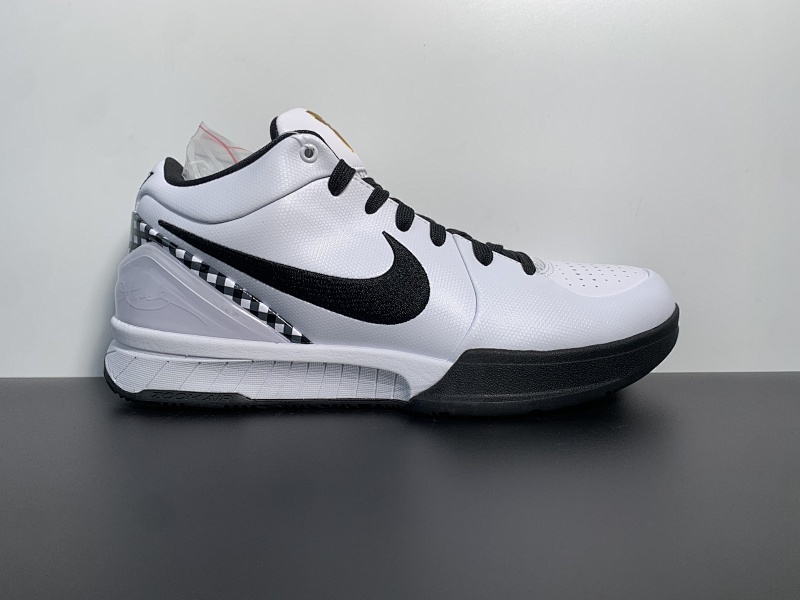 NK ZOOM KOBE 4 "Mambacita" Gigi 白黑 Zoom Turbo气垫➕后掌EVA缓震 实战配置直接拉满 #原楦纸板开发 鞋身流线型、后跟塑形，区分土肥圆 #原档数据3D打印