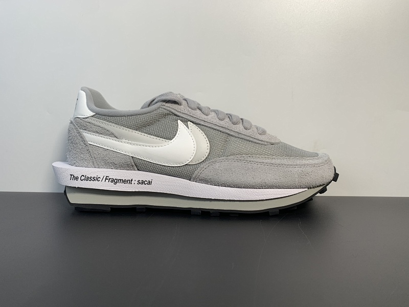 Fragment x sacai x Nike LDWaffle 三方联名 灰白 解构。货号：DH2684-001 # size36-47.5