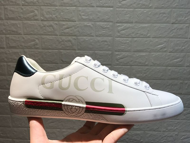 GUCCI 古驰小白鞋系！ 广东代工出品！全头层顶级牛皮！平台订单！小机率过验版本！随意对比市面任何批次！35～44