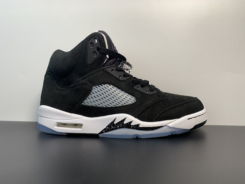 纯原版本 Air Jordan AJ5 Retro " Oreo " 2021复刻版 AJ5乔5奥利奥 CT4838-011  尺码：40.5 41 42 42.5 43 44 44.5 45 46