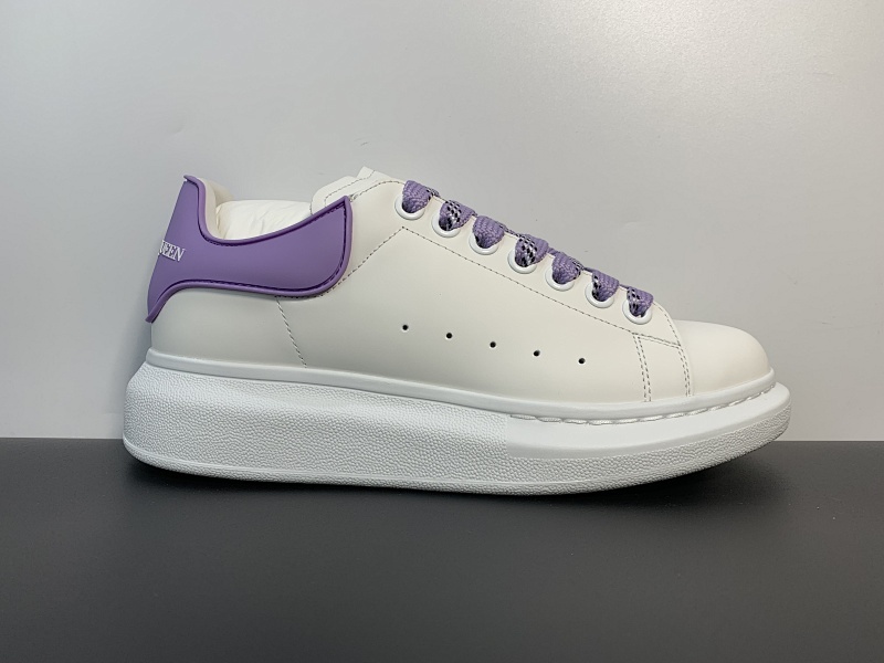 高奢复刻线Alexander MQ 广东当地数一数二 品牌代工大厂 全套私模开发 原楦原纸板打造 完美同步公司货 韩国代购指定 带有芯片 正品外盒包装 一步到位 尺码：35-39