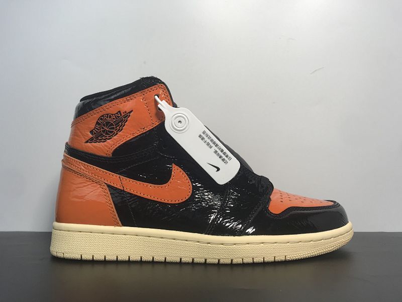 【DA50BA】Air Jordan 1 “Shattered Backboard 3.0” 猪油扣碎 货号：555088-028。 尺码36～46