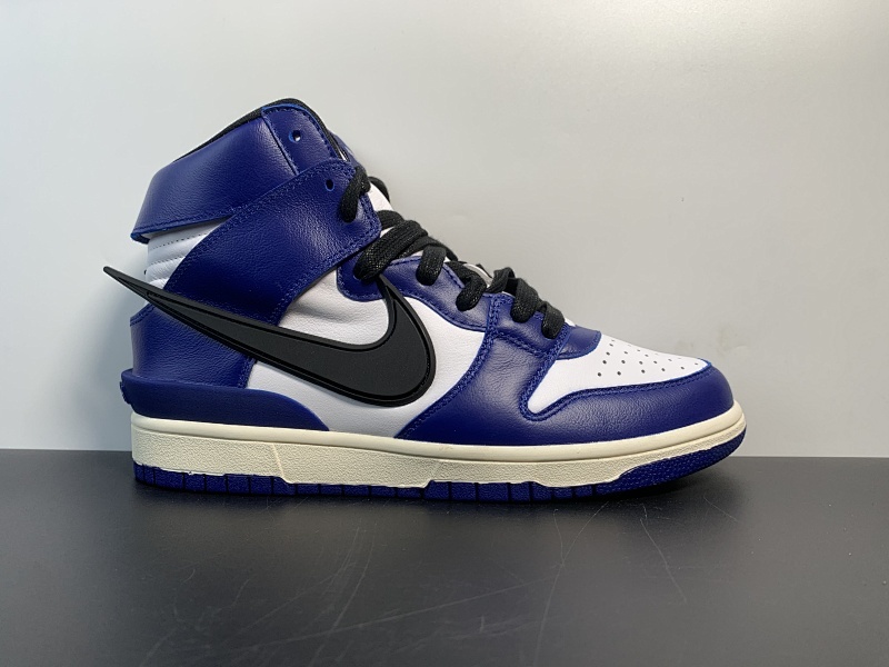 AMBUSH x NK SB Dunk High 滑板鞋高帮 联名黑蓝大勾 CU7544-400 尺码：36～47.5