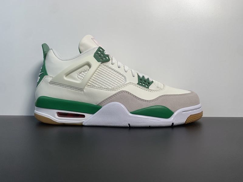 Nike SB x Air Jordan 4 “Pine Green”白绿SB联名 货号：DR5415-103. 尺码40-47.5含45.5