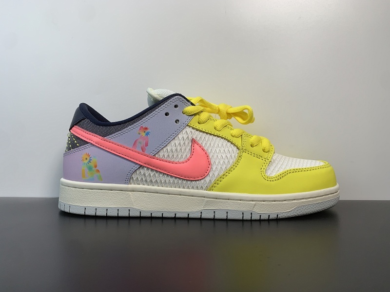 SB Dunk Low " Be True " 低帮运动休闲板鞋 DX5933-900 尺码：36-47.5