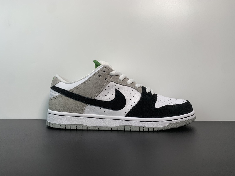Dunk灰白黑叶绿素 尺码：36-46 Nike SB Dunk Low 灰白黑叶绿素 休闲防滑板鞋 BQ6817-011