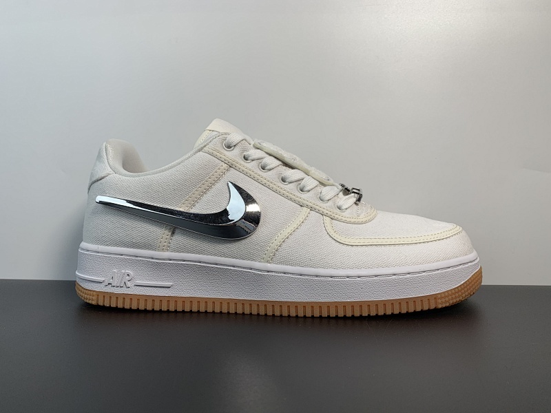 af1换钩TS联名 纯白 尺码：40-47.5  Nike Air Force 1 Low Travis Scott联名纯白银钩板鞋 AQ4211 100